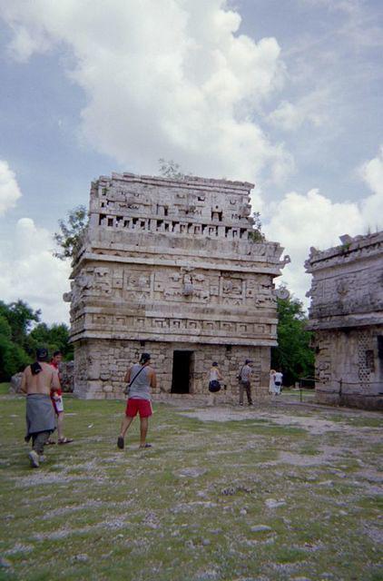 tn IMG013