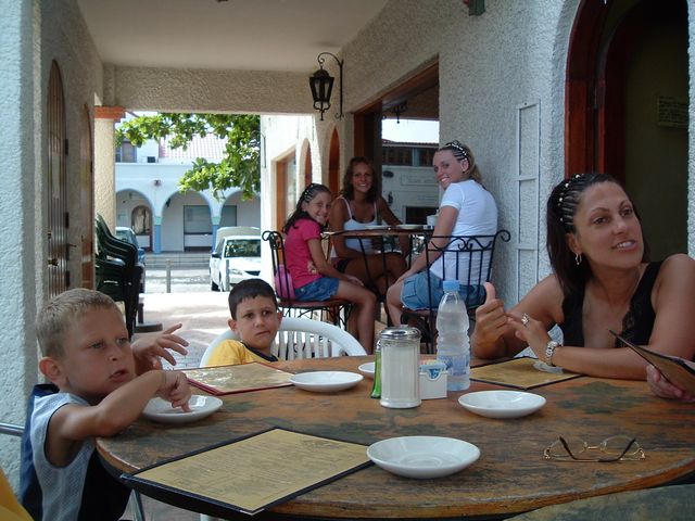 tn_2006_0722Image0012.JPG