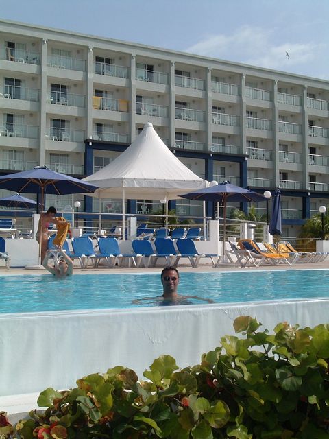 tn_2006_0722Image0066.JPG