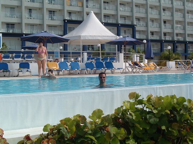 tn_2006_0722Image0067.JPG