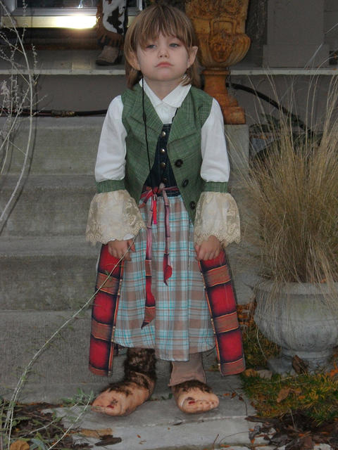IsabelleHalloween2009