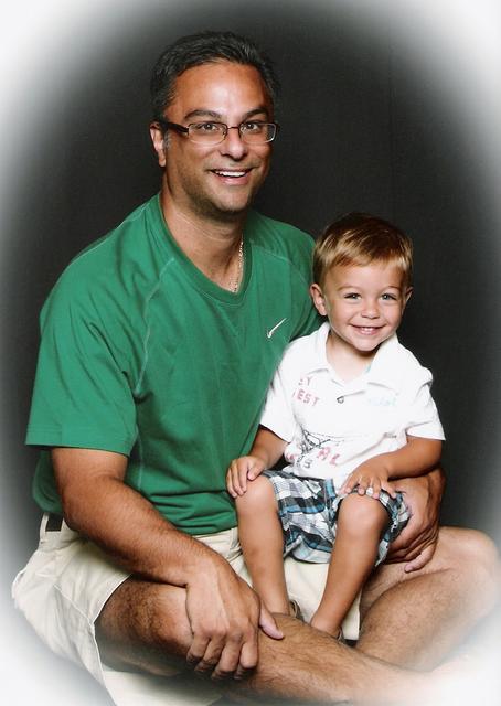 Lorenzo2yrPic-05.jpg