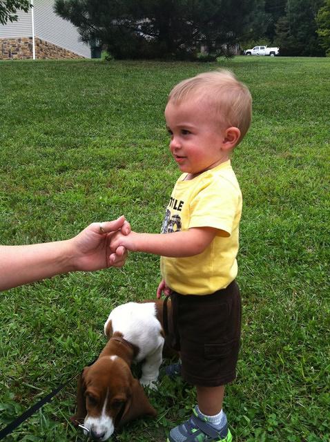 LucianoAndPuppy_Aug2011_005.JPG