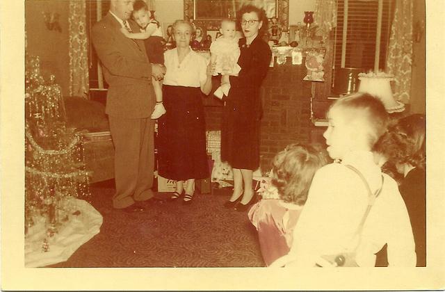 JoeMalinowskiBuckyMalinowskiElideBrighentiRitaMalinowskiWilmaMalinowski_FayeButchJoAnn_Christmas1951.jpg