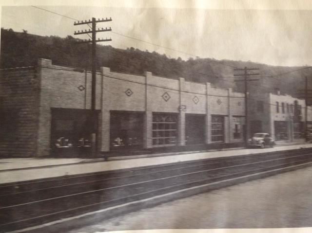 WeirtonKusicGarage_1937.jpg