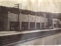 WeirtonKusicGarage_1937.jpg